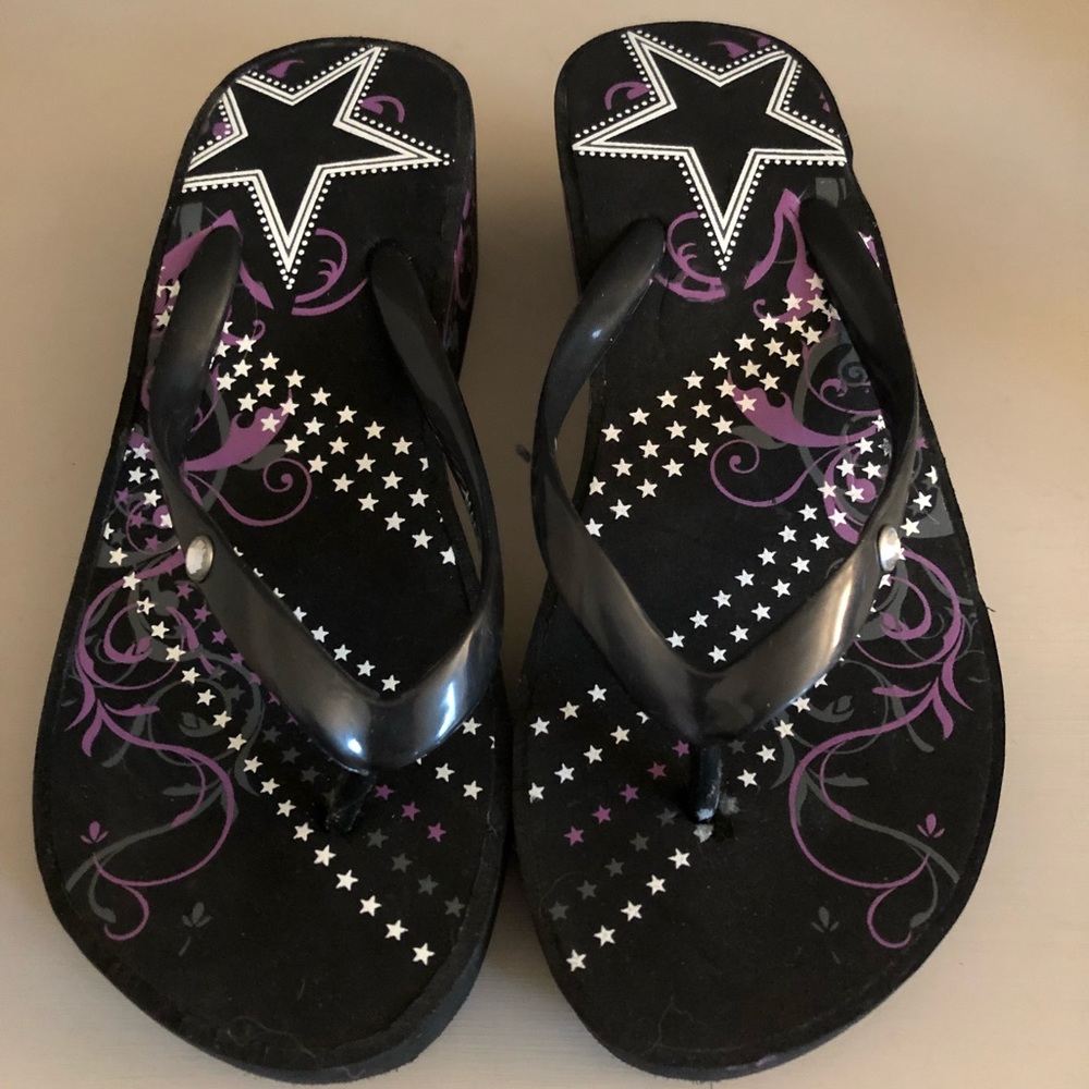Girls flip flops